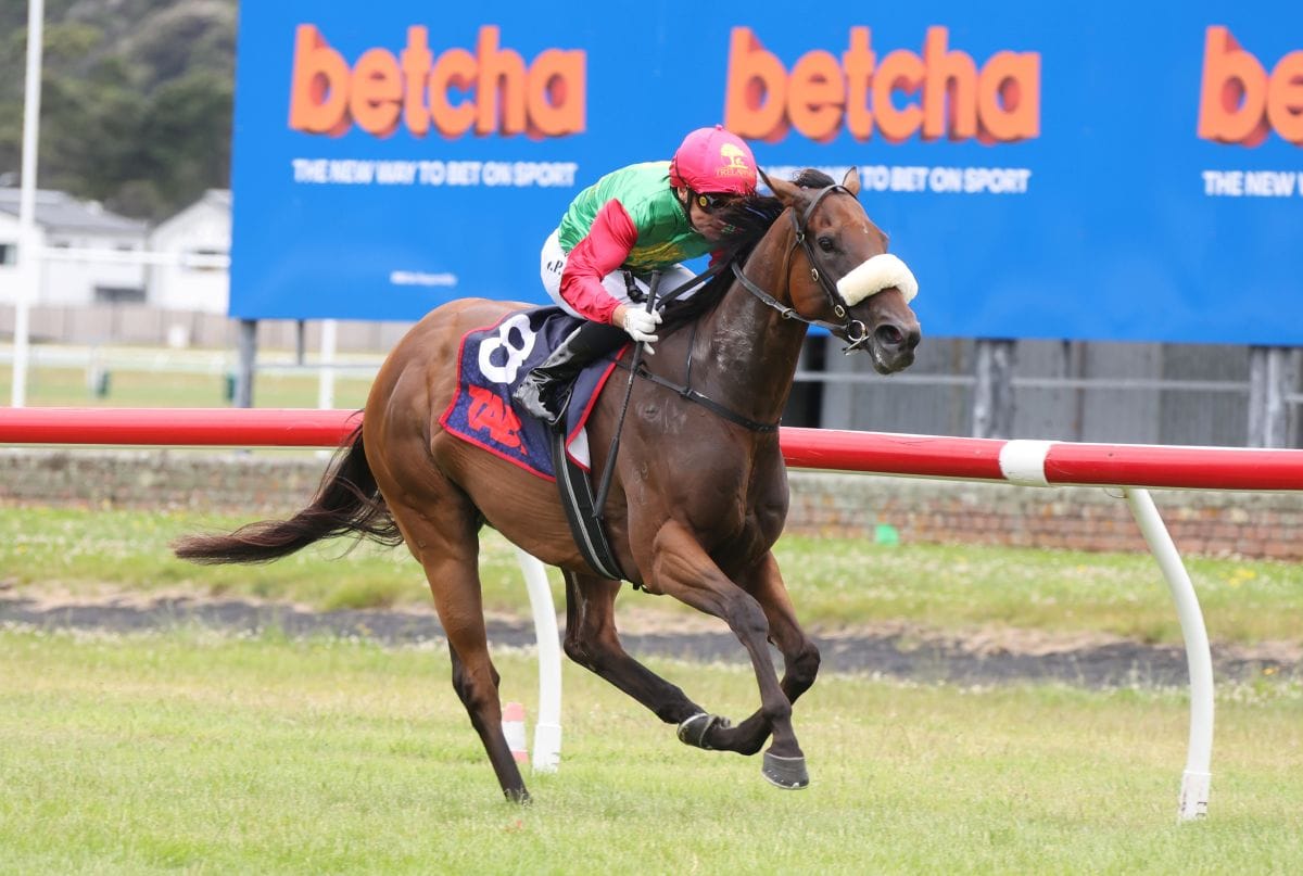 Bright future tipped for Miss Jones