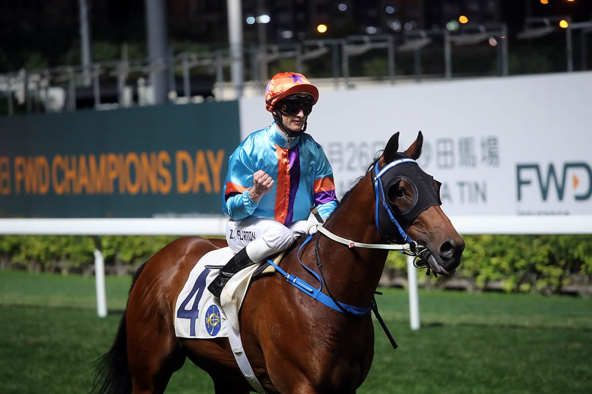 Milestone win for Purton