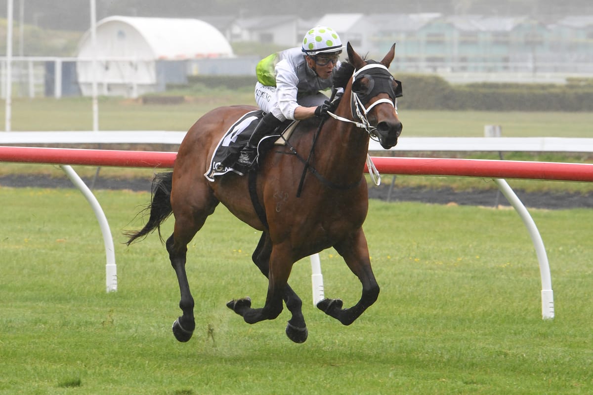 Express Yourself continues winning ways