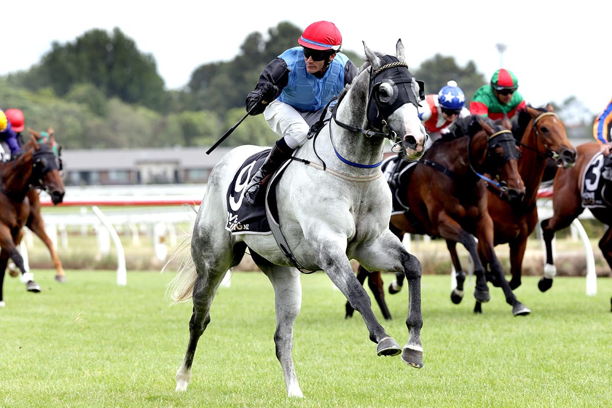 Moroney and Gerard bring in-form trio to New Years Day