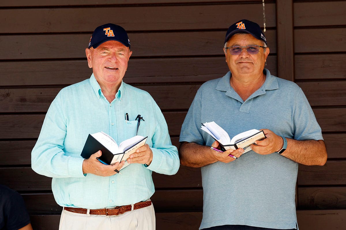 Te Akau strikes sale-topping blow