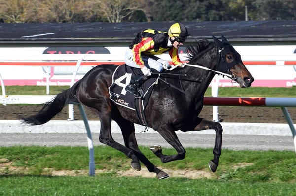 Fabian Hawk out to extend record on Saturday