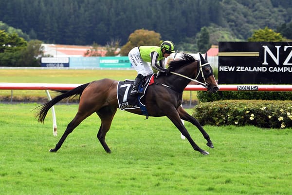Clement seeking Awapuni success