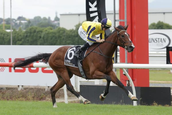 Waitak returns with a win at Te Rapa