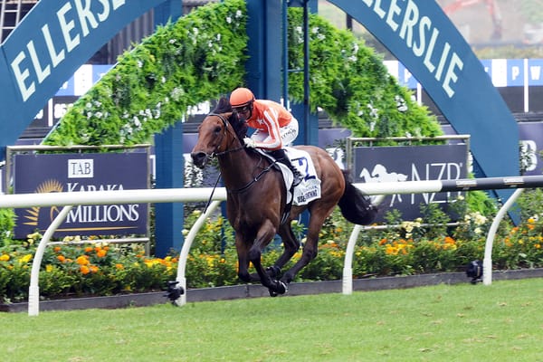 Desert Lightning upsets Legarto in Aotearoa Classic