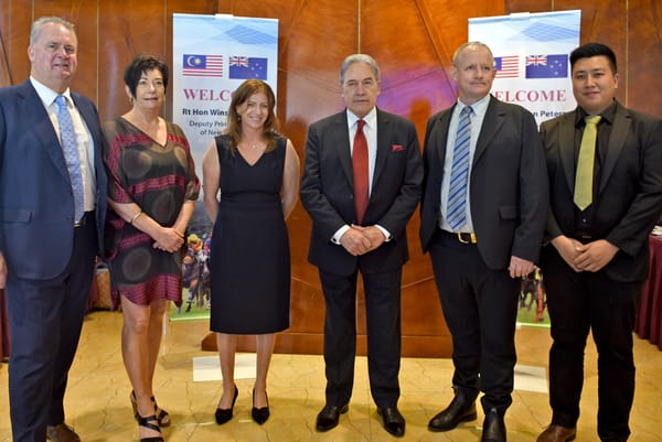 Trade mission strengthens ties with Malaysian racing