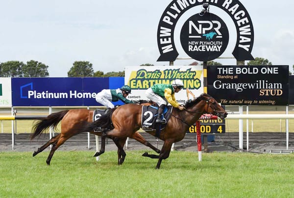 Hinekaha all class in Oaks Prelude