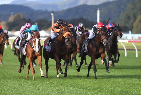 Queiroz and Francee combine for stunning Trentham stakes victory